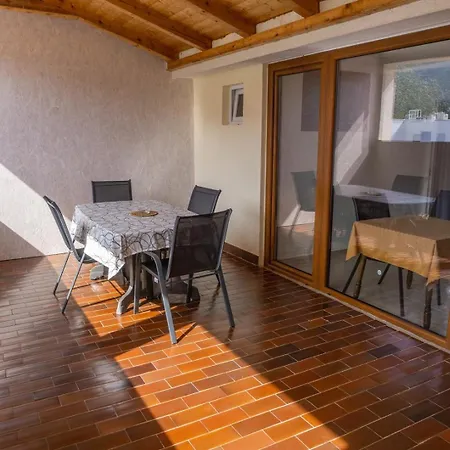 Guest house Petrica Baska (Krk)