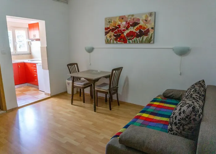 Petrica 3* Jurandvor